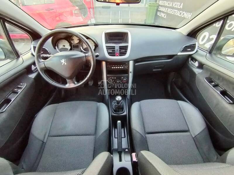 Peugeot 207 1.4