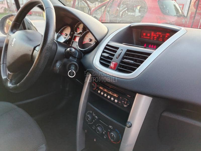 Peugeot 207 1.4