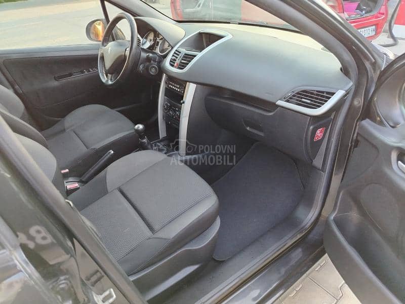 Peugeot 207 1.4