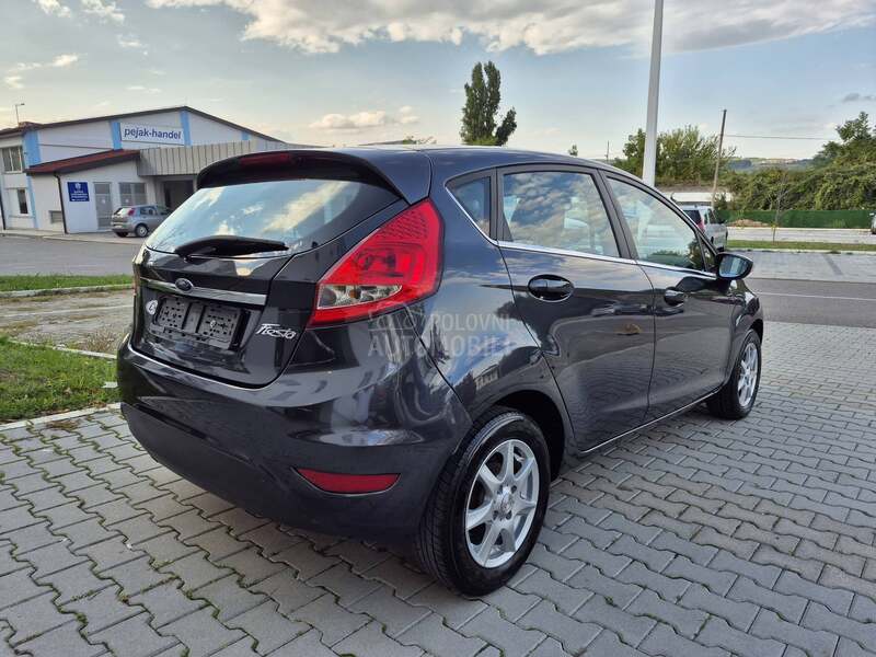 Ford Fiesta 1.4b ŠVAJCARSKA