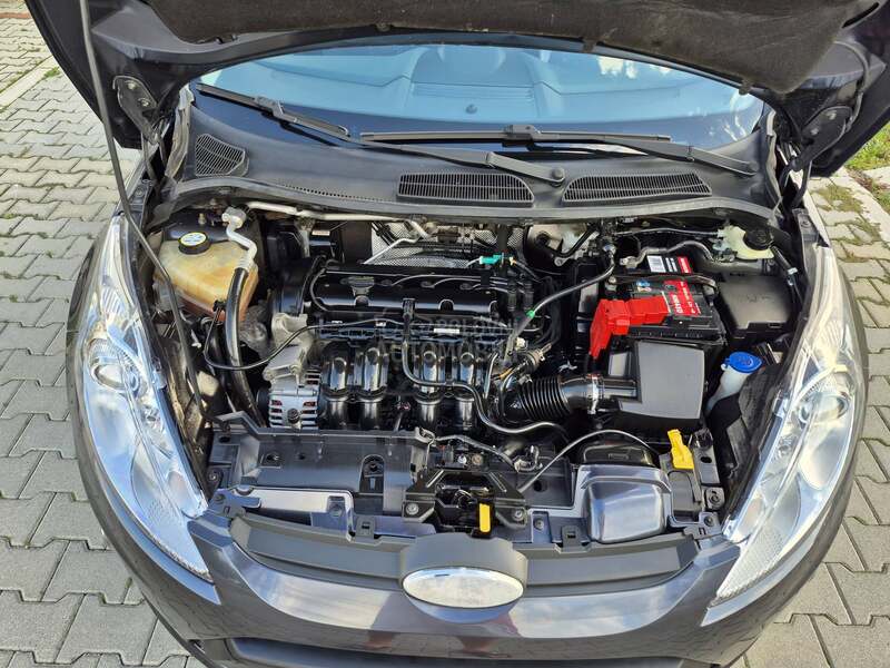 Ford Fiesta 1.4b ŠVAJCARSKA