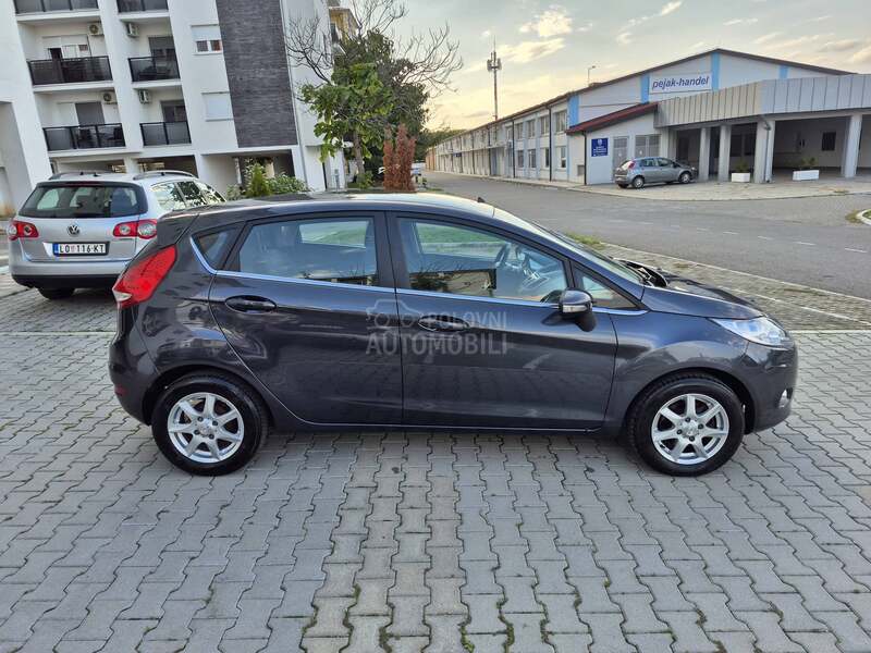 Ford Fiesta 1.4b ŠVAJCARSKA