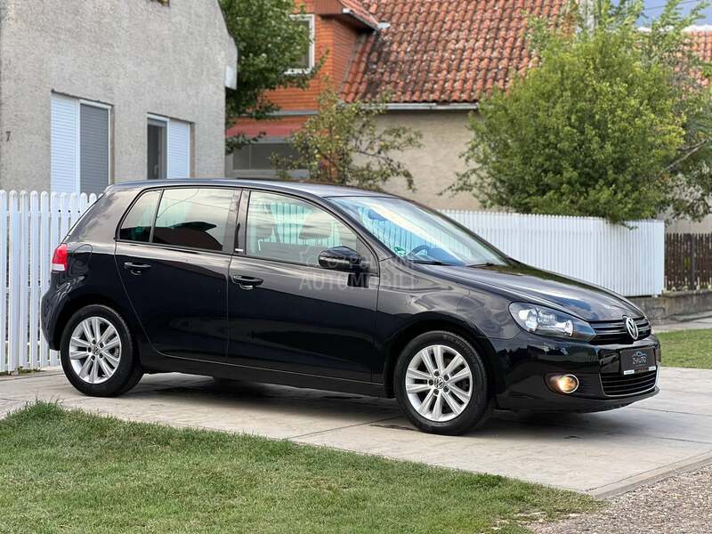 Volkswagen Golf 6 1.6TDi / S T Y L E