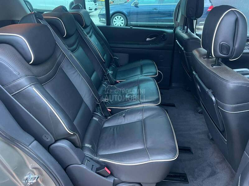 Renault Grand Espace 2.0 DCI INICIALE