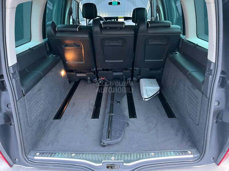 Renault Grand Espace 2.0 DCI INICIALE