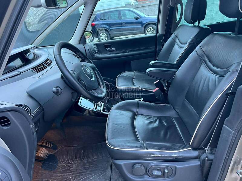 Renault Grand Espace 2.0 DCI INICIALE