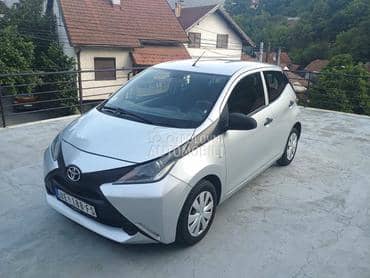 Toyota Aygo VVT i HB 5D M/T5 X