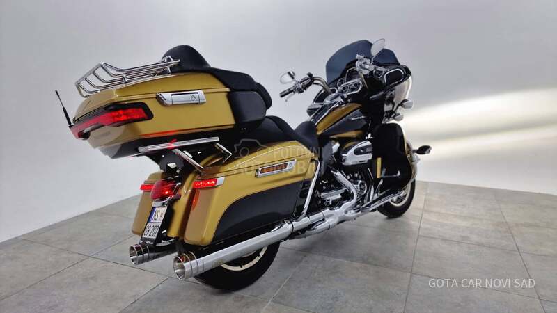 Harley Davidson ROAD GLIDE ULTRA