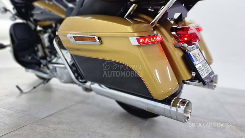 Harley Davidson ROAD GLIDE ULTRA