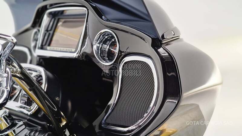 Harley Davidson ROAD GLIDE ULTRA
