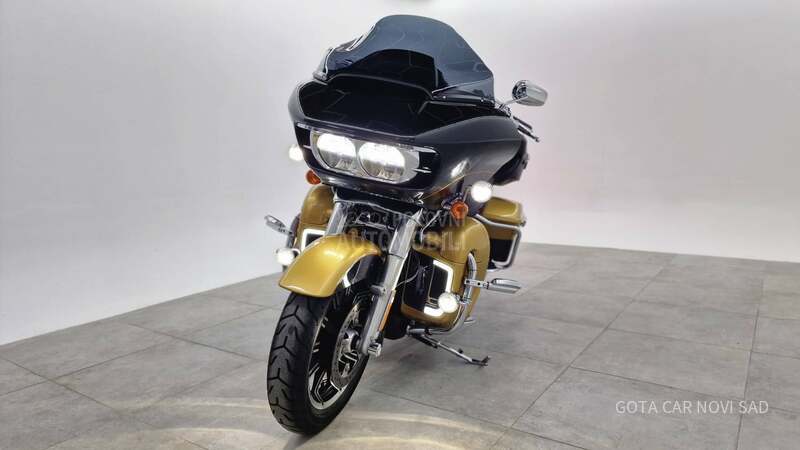 Harley Davidson ROAD GLIDE ULTRA