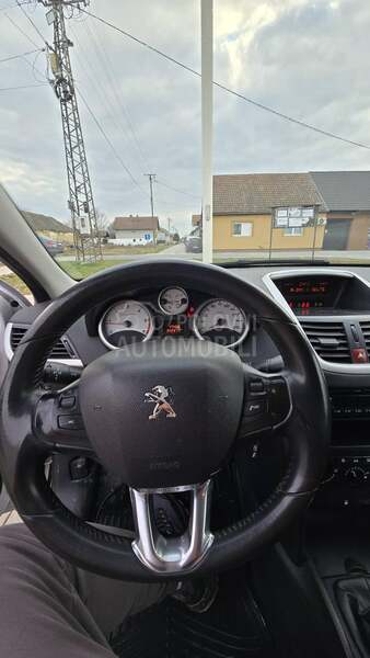 Peugeot 207 1.4 hdi