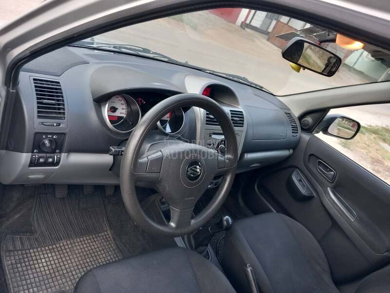 Suzuki Ignis 4 x 4