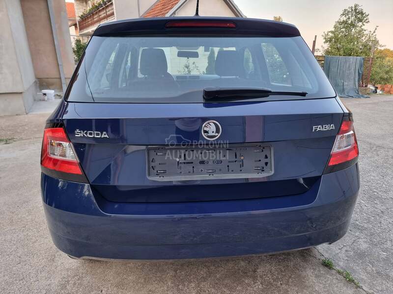 Škoda Fabia 1,2TSI PERFFEKTNA