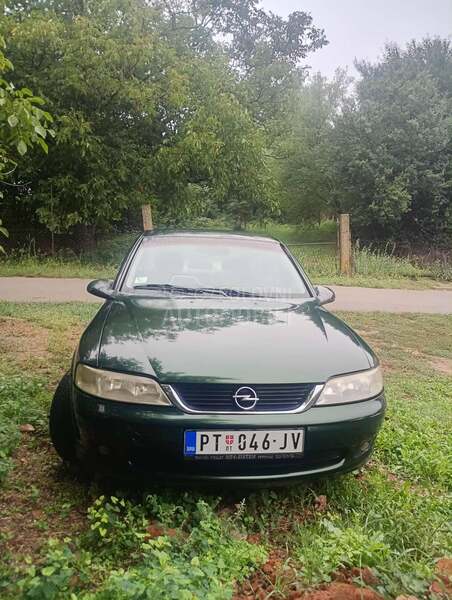 Opel Vectra B 2.0