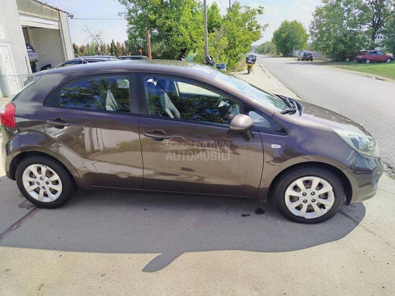 Kia Rio 
