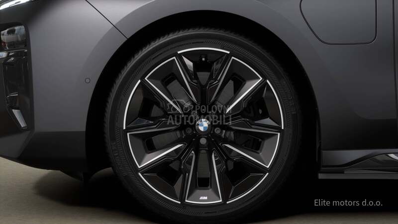 BMW 750 e