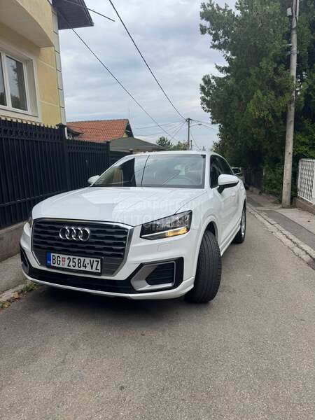 Audi Q2 Virtuelna tabla-nov
