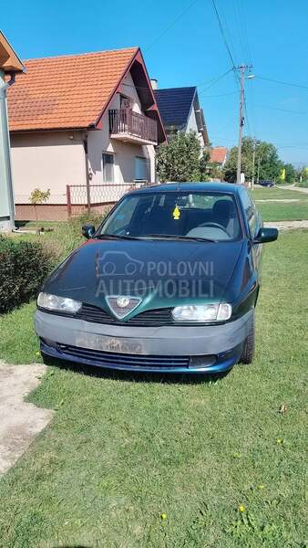 Alfa Romeo 145 