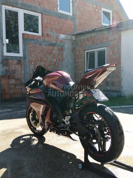 Yamaha YZF-R125