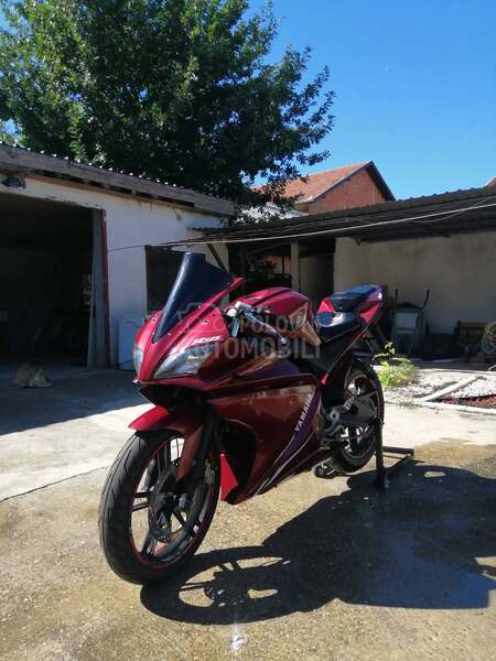 Yamaha YZF-R125
