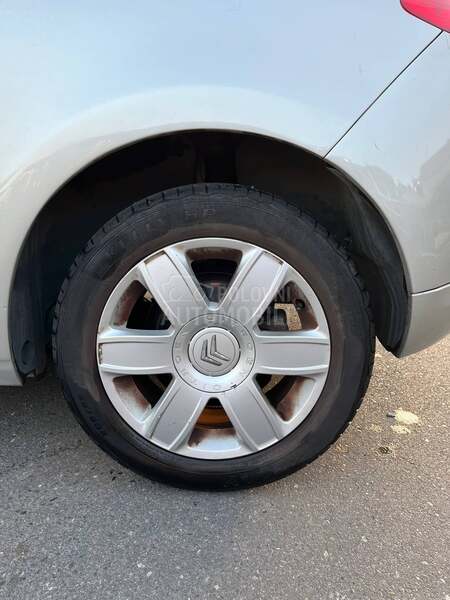 Citroen C4 