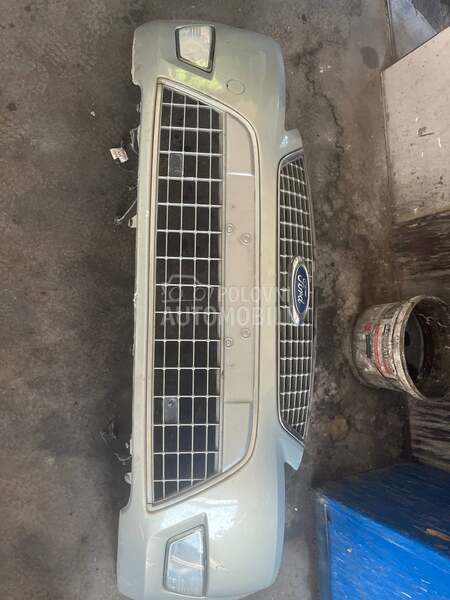 prednji branik mondeo mk4
