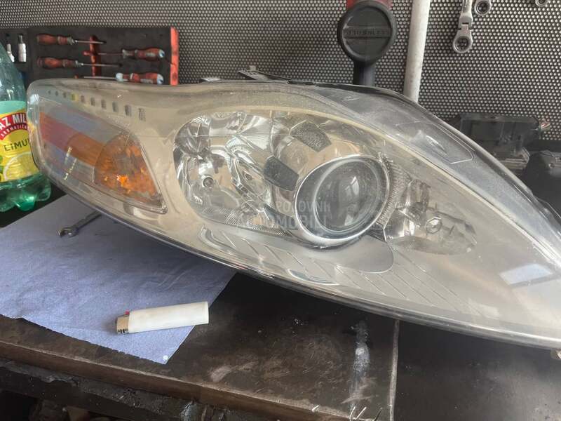 Farovi Mondeo mk4 TITANIUM