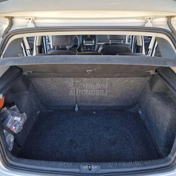 Volkswagen Golf 5 TOUR//1.9TDI//KOZA