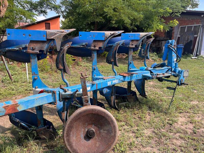 Lemken Opal 110.  3 BRAZDE