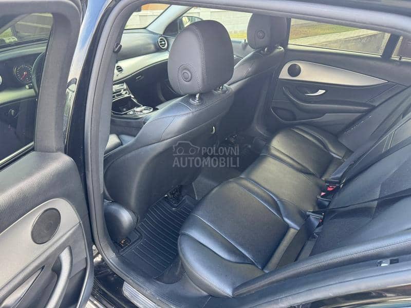 Mercedes Benz E 200 