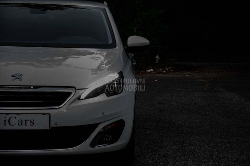 Peugeot 308 PERLA/LED/ALLURE