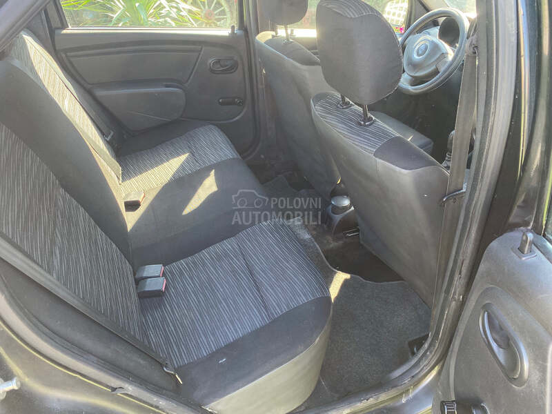 Dacia Logan 1.6