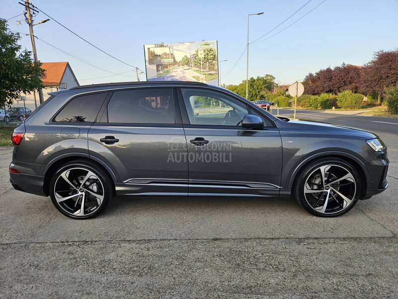Audi Q7 S LINE 22ALU