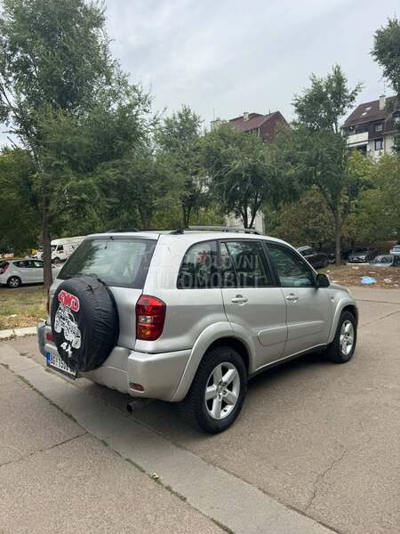 Toyota RAV 4 