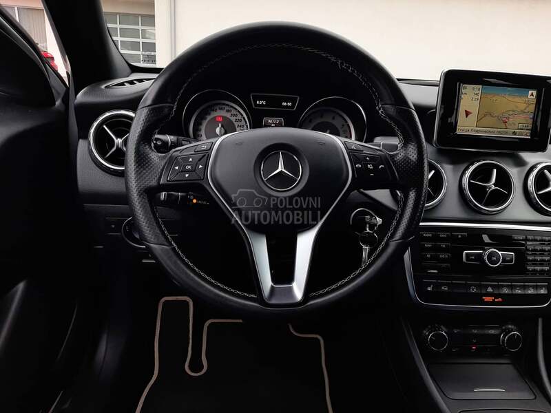 Mercedes Benz GLA 250 4Matic 2.0  CH