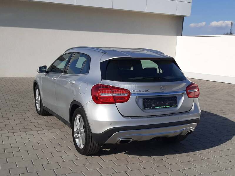 Mercedes Benz GLA 250 4Matic 2.0  CH