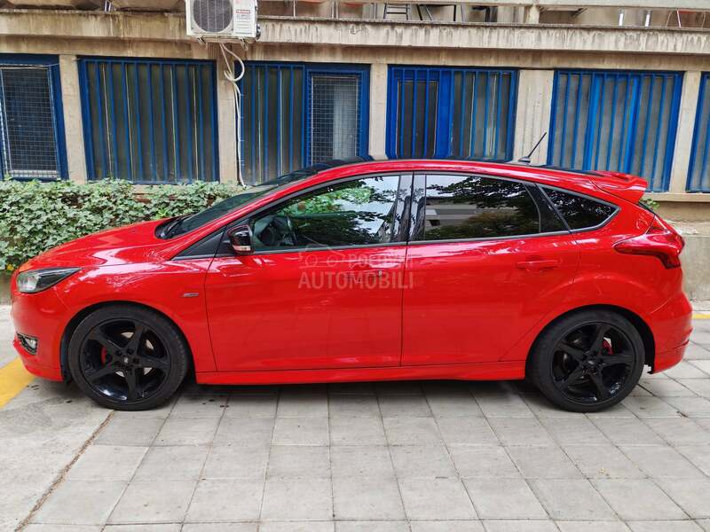 Ford Focus ST-LINE