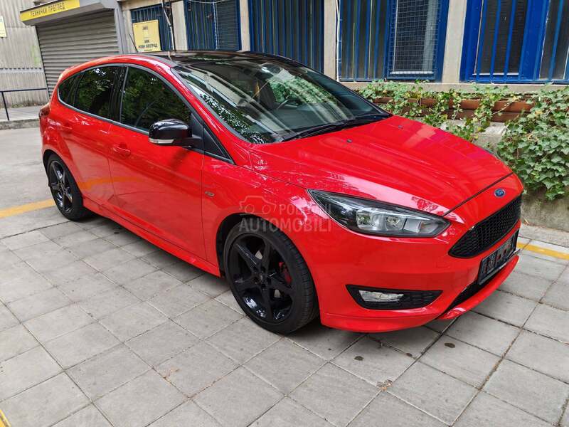 Ford Focus ST-LINE