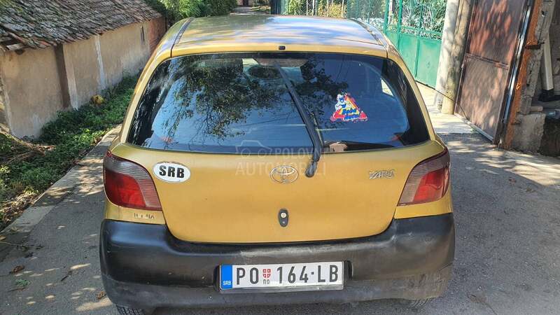 Toyota Yaris 1.0 vvti
