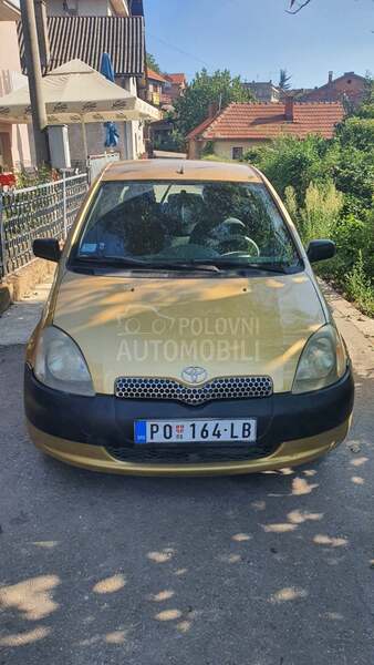 Toyota Yaris 1.0 vvti