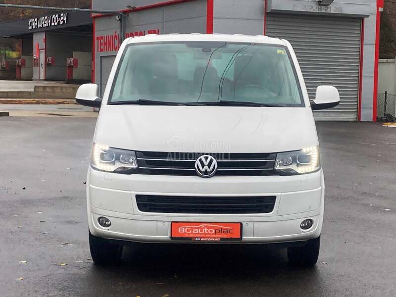 Volkswagen Transporter T5 2.0TDi Caravelle DSG 4Mot