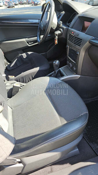 Opel Astra H 1.6 twinport