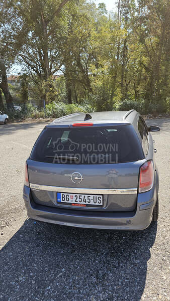 Opel Astra H 1.6 twinport