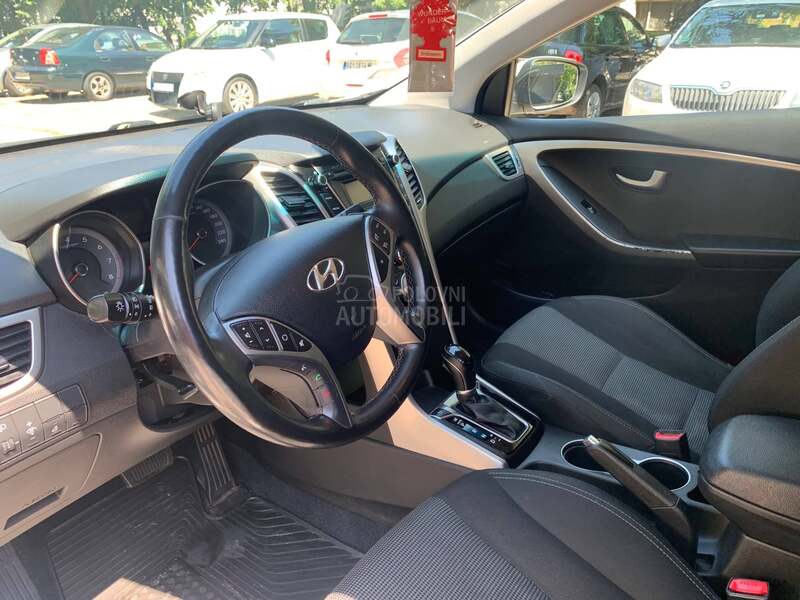 Hyundai i30 1.6 MPI