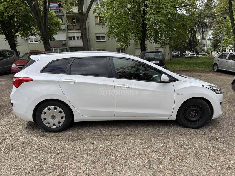 Hyundai i30 1.6 MPI