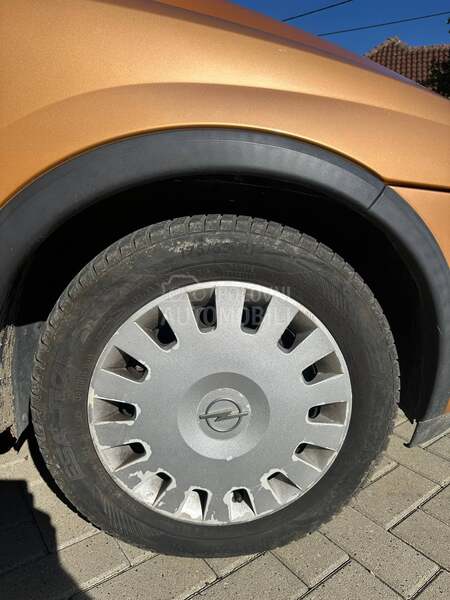 Opel Corsa C 1.2 ENJOY
