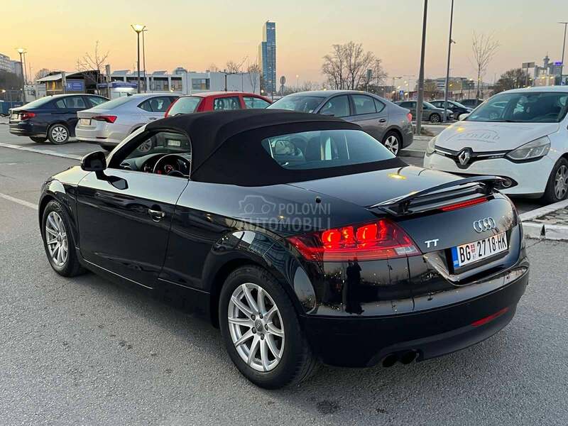 Audi TT 