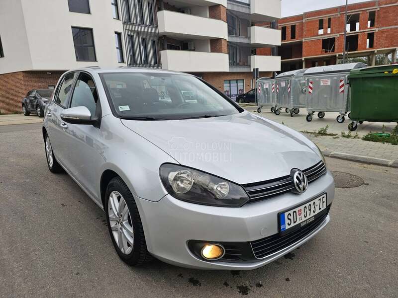 Volkswagen Golf 6 1.6TDI DSG HIGHLINE