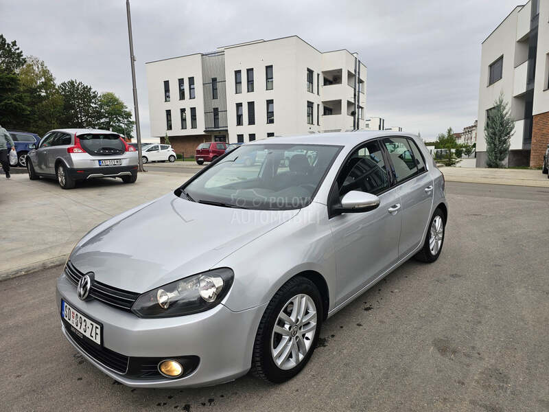 Volkswagen Golf 6 1.6TDI DSG HIGHLINE